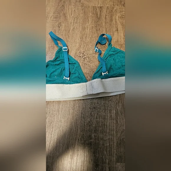 Bra - Picture 2 of 2